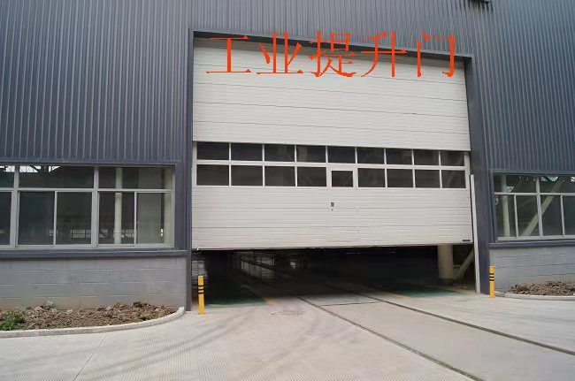 滑升門